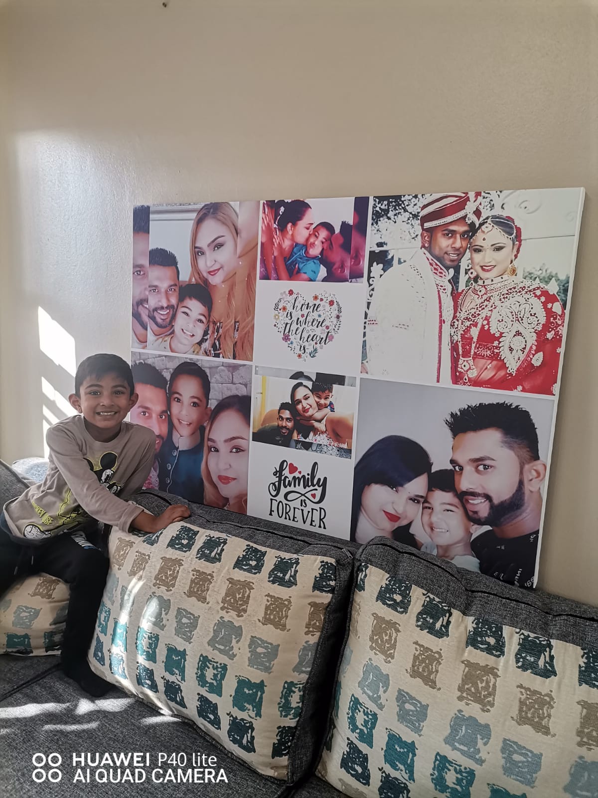 ZAID Collage Canvas includes DELIVERY (You are so Loved+6pics)